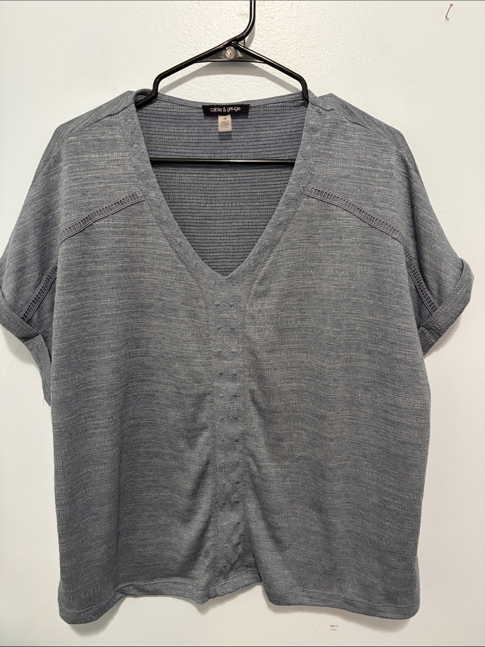 Cable & Gauge Slate blue V-Neck Short Sleeve Knit Top